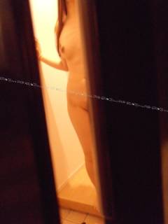 5712070.jpg (34KB)