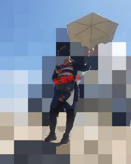 5719588.jpg (108KB)
